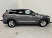 Volkswagen Touareg 3