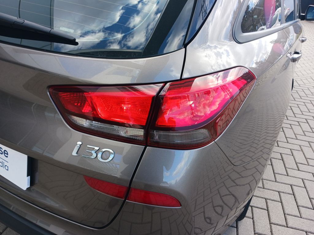 Hyundai i30 30