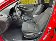Hyundai i30 13