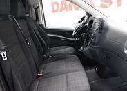 Mercedes-Benz Vito 12