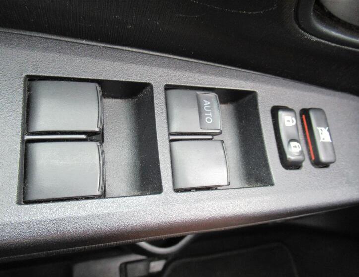 Toyota Yaris 17