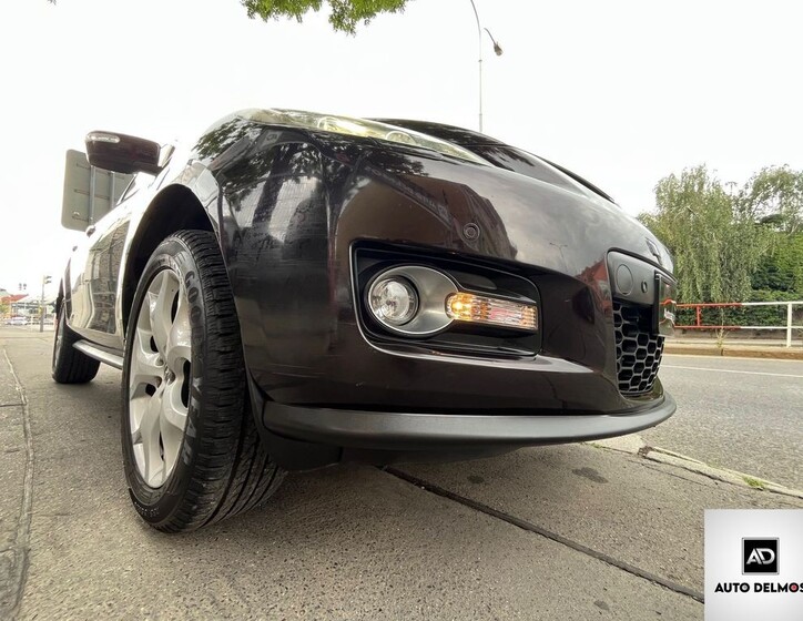 Mazda CX-7 11