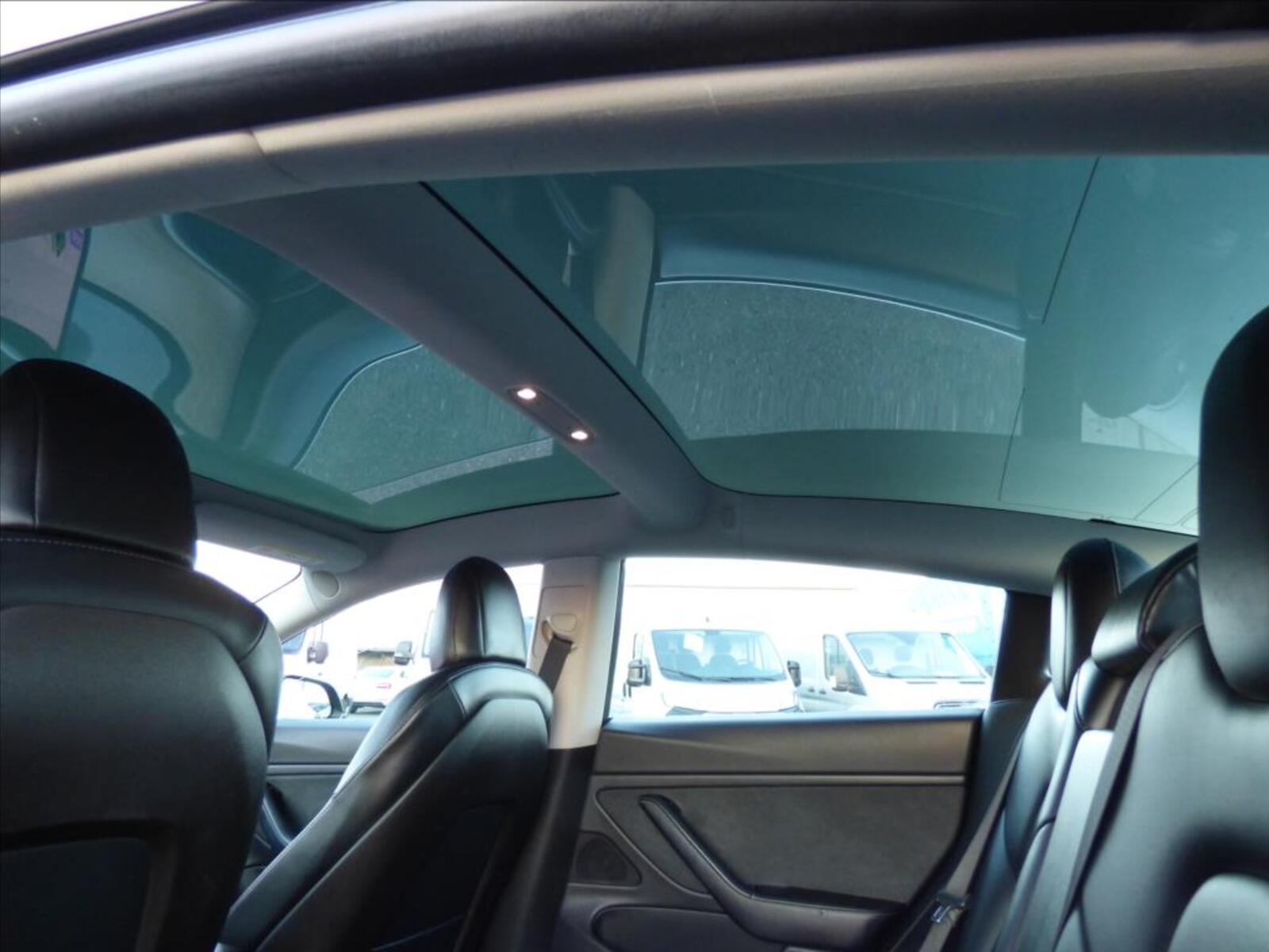 Tesla Model 3 41