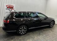 Volkswagen Passat 9
