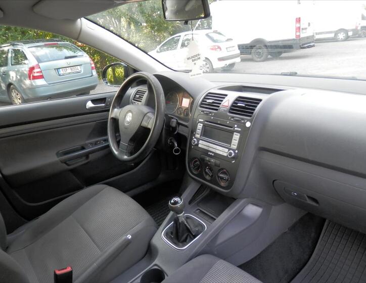 Volkswagen Golf 13