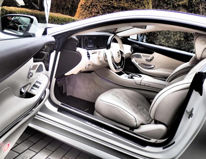 Mercedes-Benz Třídy S 8