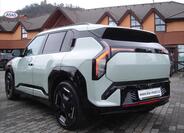KIA EV3 8
