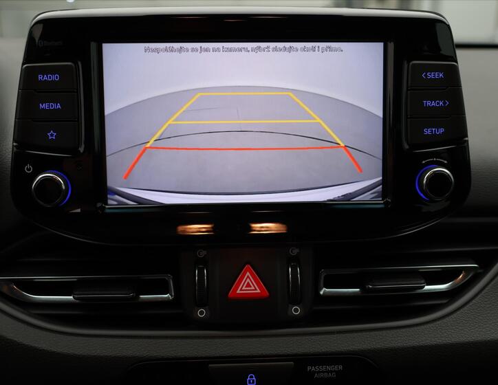 Hyundai i30 25