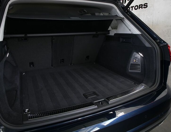 Volkswagen Touareg 33