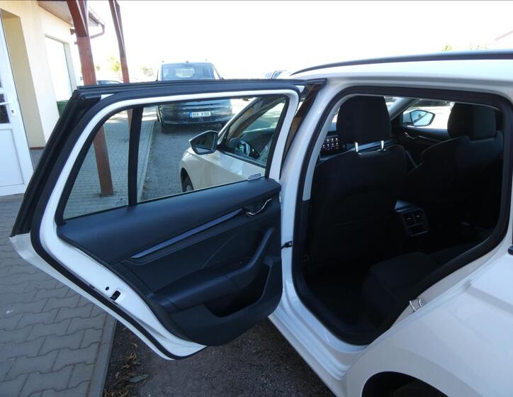 Škoda Octavia 22