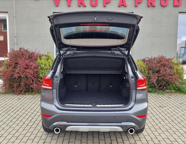 BMW X1 40