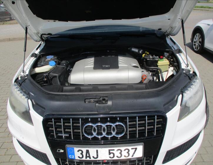 Audi Q7 27