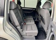 Volkswagen Touran 17