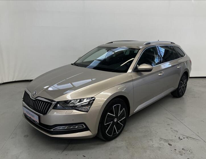 Škoda Superb 1