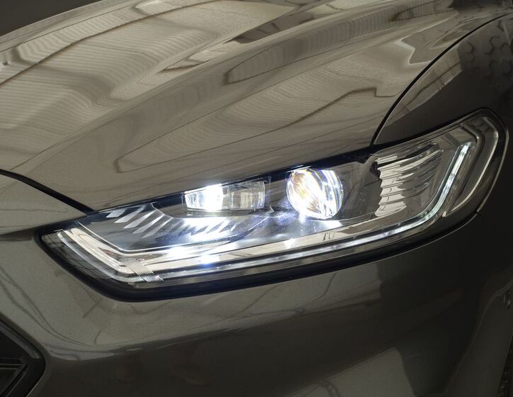 Ford Mondeo 37