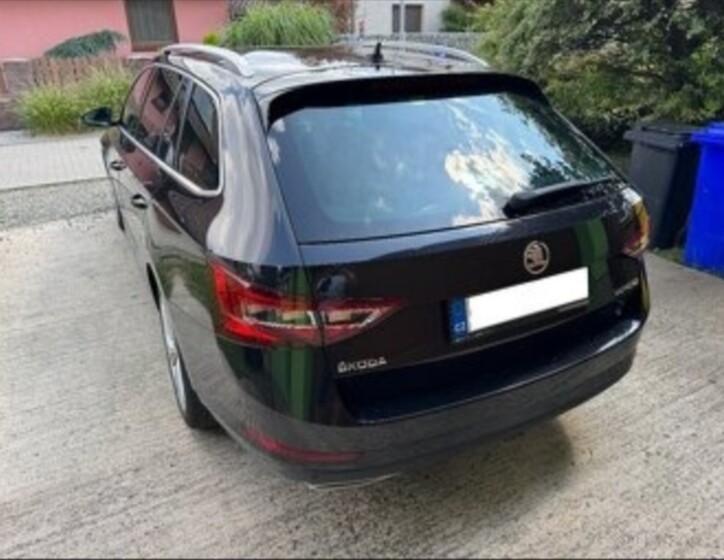 Škoda Superb 4