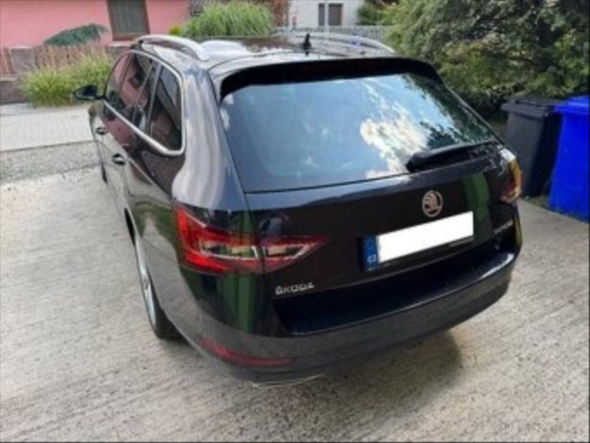 Škoda Superb