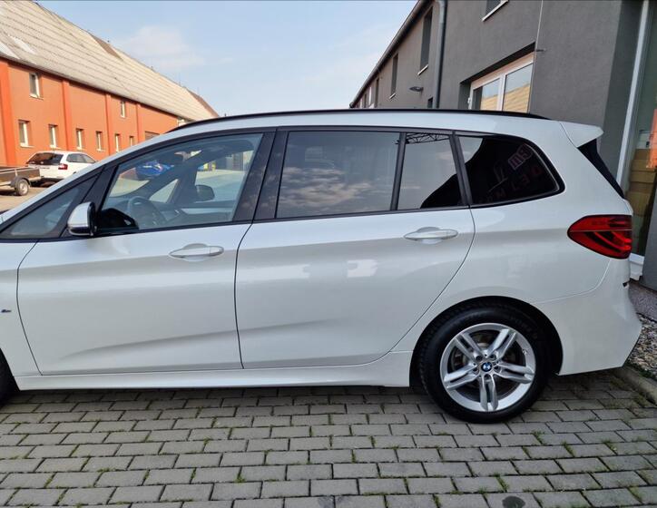 BMW Řada 2 43