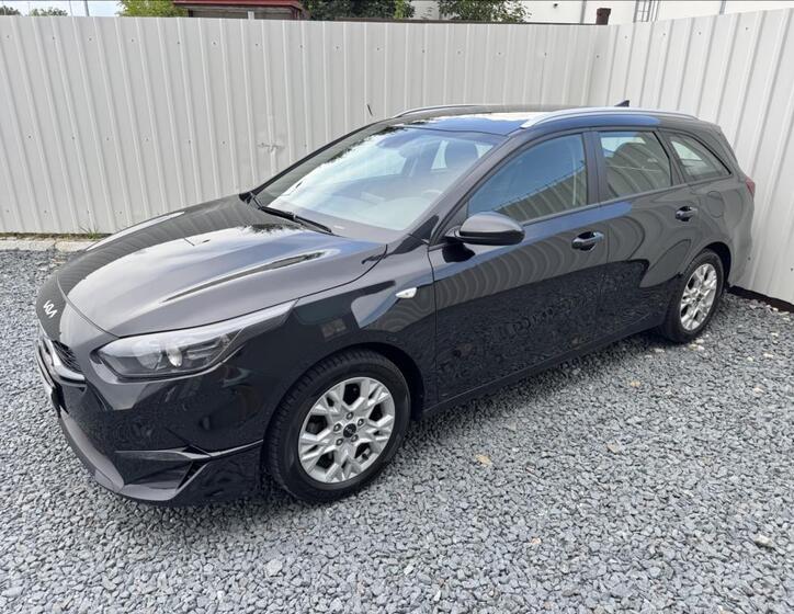 KIA Ceed 5