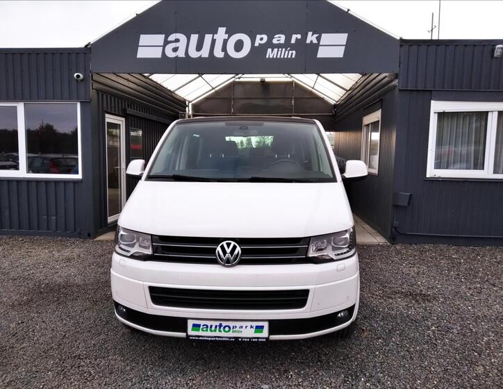Volkswagen Multivan 2