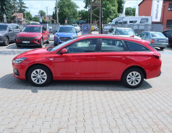 Hyundai i30 4