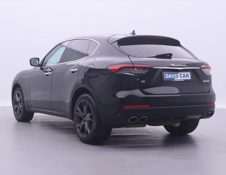 Maserati Levante 5