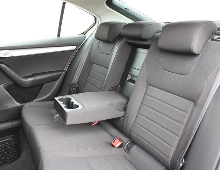 Škoda Octavia 11