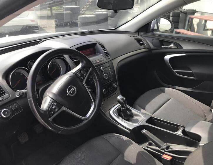 Opel Insignia 7