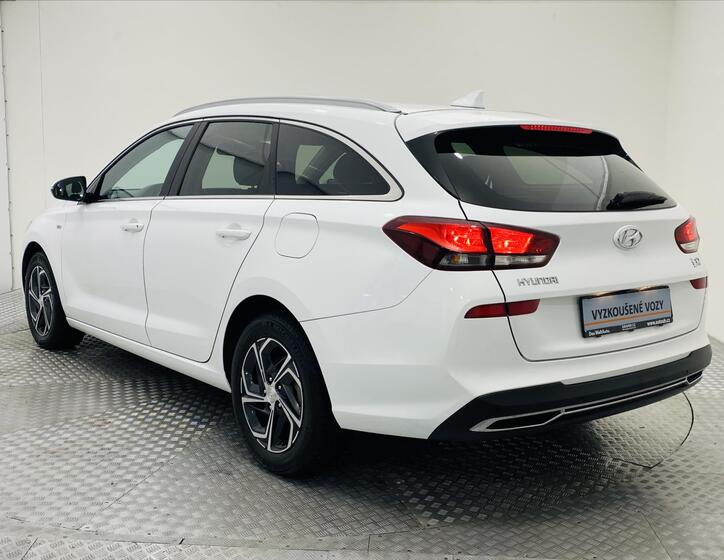 Hyundai i30 22