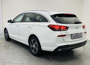 Hyundai i30 22