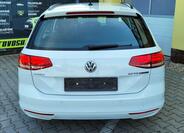 Volkswagen Passat 9