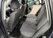 Volkswagen Passat 11