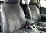 Toyota RAV4 16