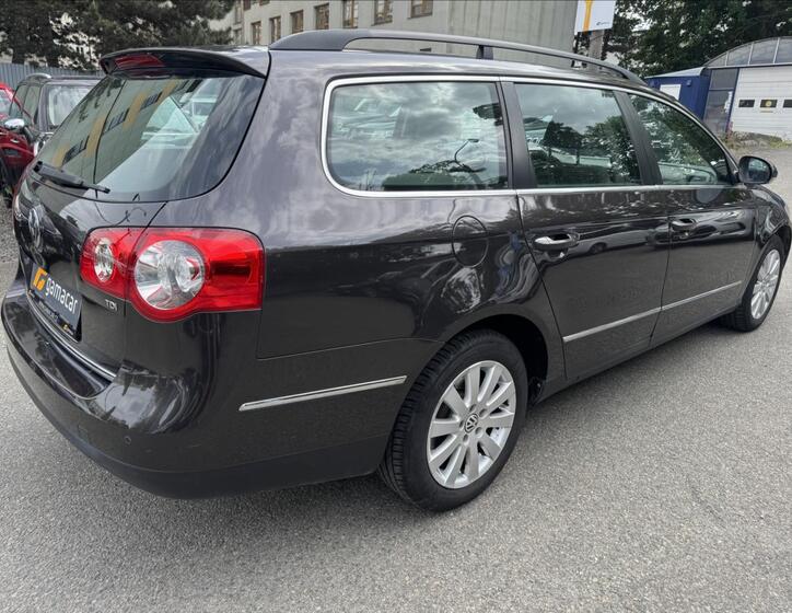 Volkswagen Passat 12