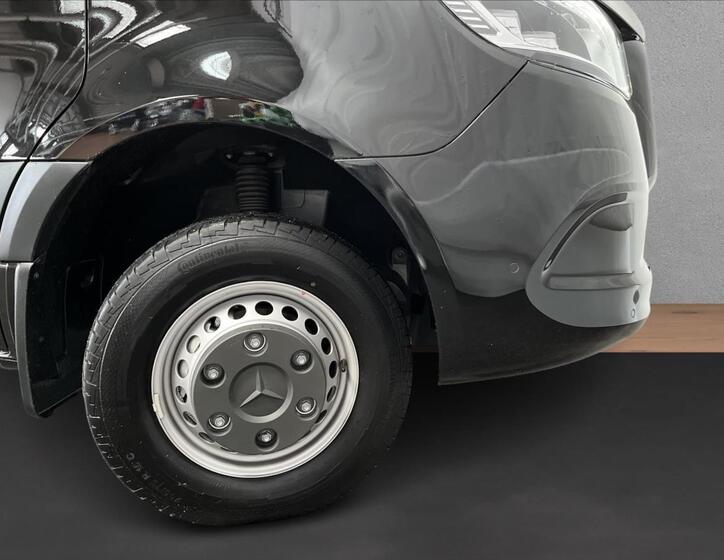 Mercedes-Benz Sprinter 24