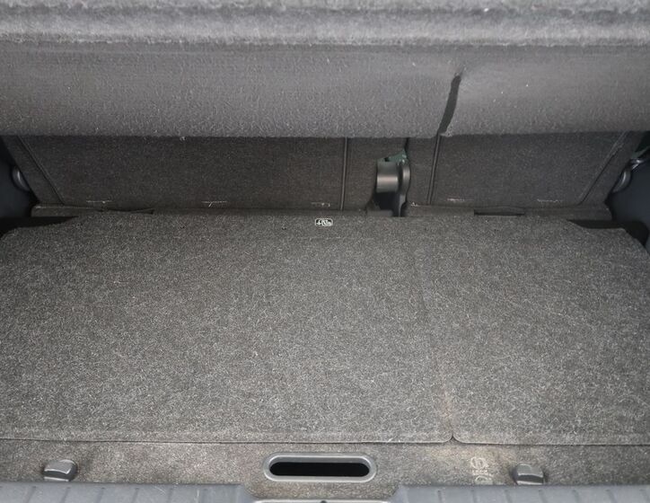 Toyota Yaris 11