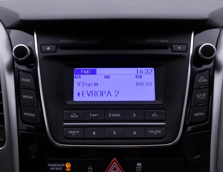 Hyundai i30 21