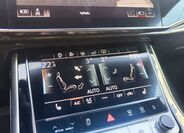 Audi Q8 28