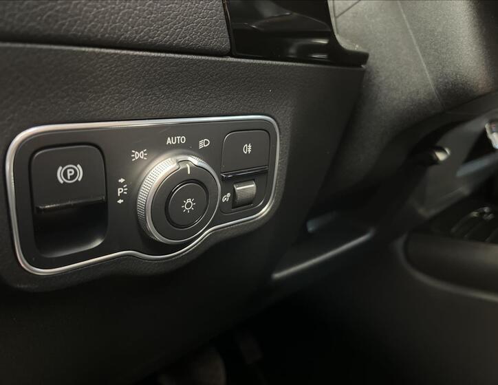 Mercedes-Benz Třídy B 11