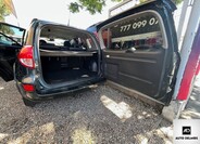 Toyota RAV4 8