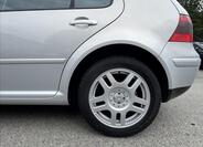 Volkswagen Golf 22