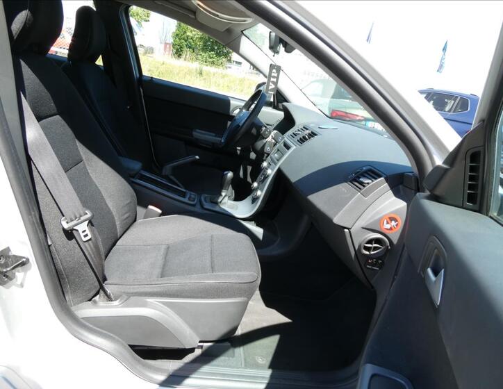 Volvo V50 21