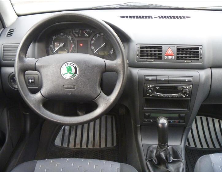 Škoda Octavia 13