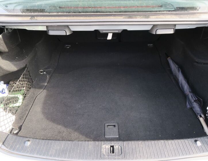 Mercedes-Benz Třídy E 30