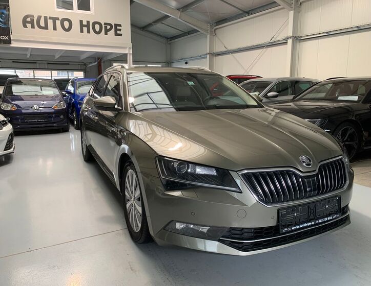 Škoda Superb 1