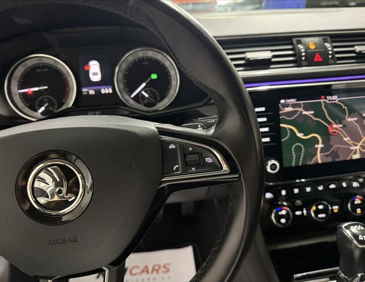 Škoda Superb 12