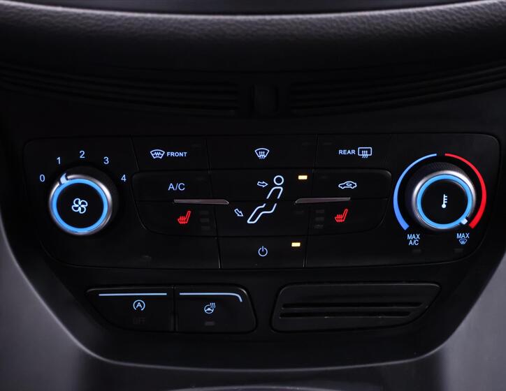 Ford Grand C-MAX 28