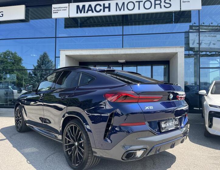 BMW X6 8