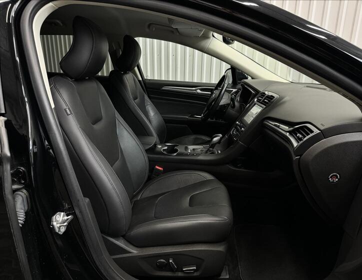 Ford Mondeo 36