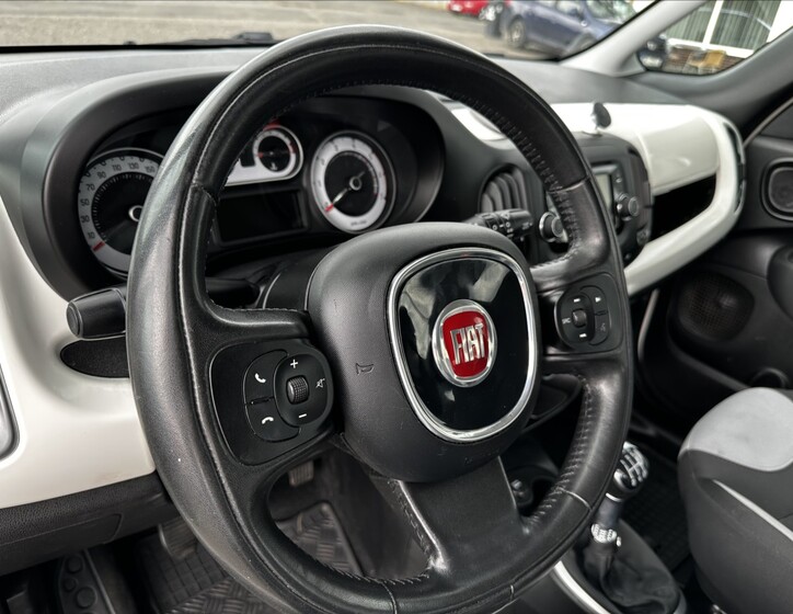 Fiat 500L 12